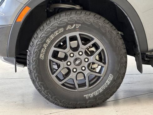 Used 2025 Ford Ranger XLT AWD/4WD image 26