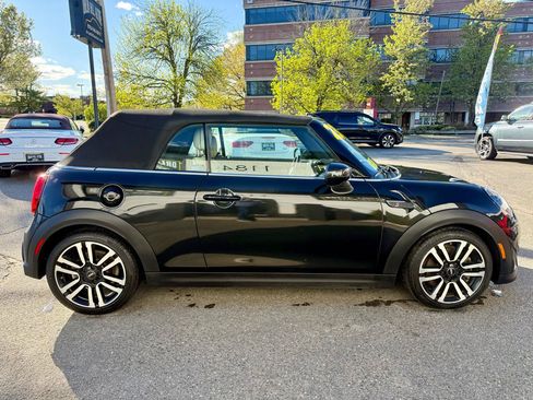 Used 2023 MINI Cooper S w/ Signature Upholstery Package FWD image 12