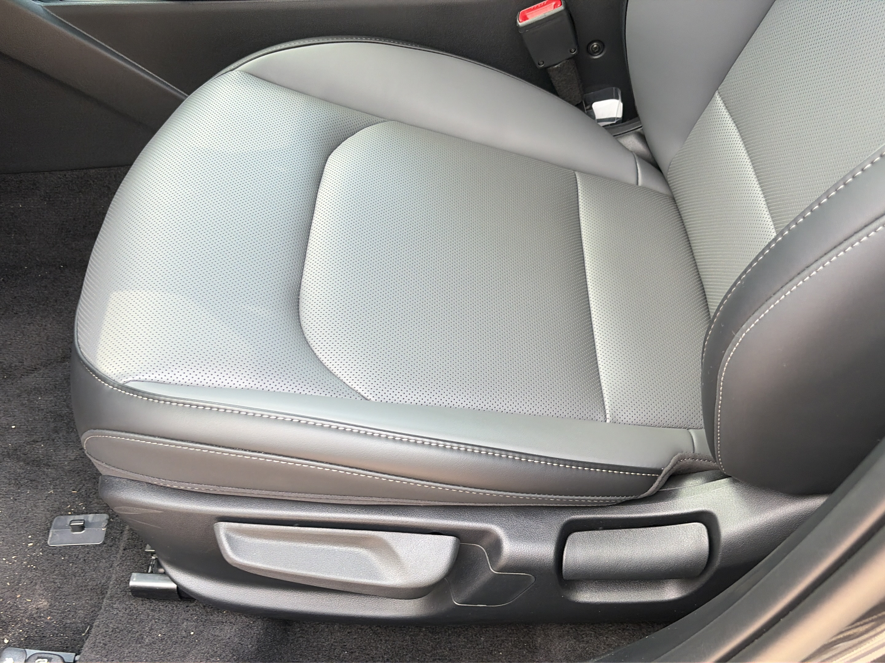New 2026 Kia K4 EX FWD image 16