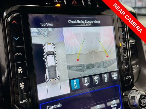 Used 2020 RAM 3500 Limited image 14