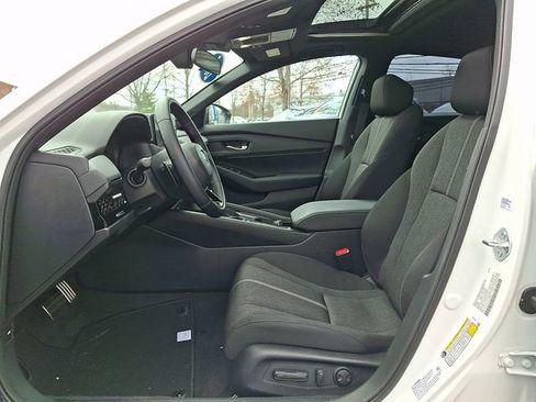 Certified 2025 Honda Accord Sport image 13