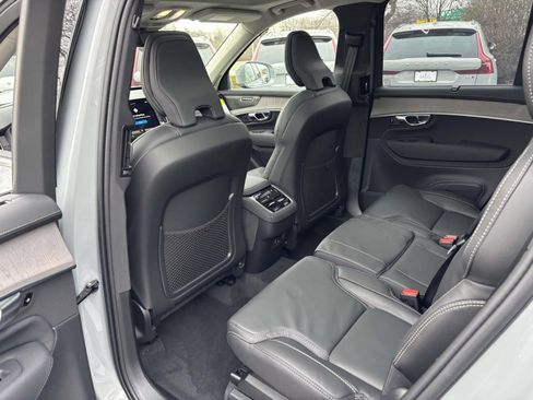 Used 2026 Volvo XC90 B6 Ultra w/ Protection Package AWD/4WD image 27