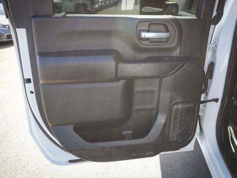 Used 2023 Chevrolet Silverado 2500 LT w/ Convenience Package image 32