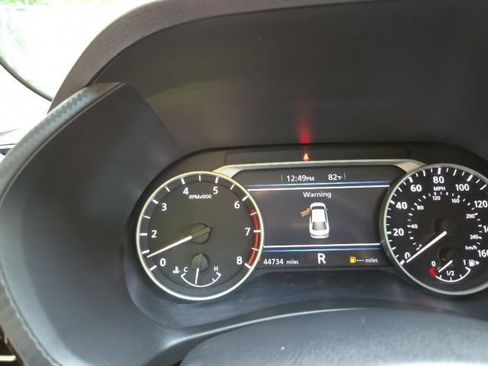 Used 2023 Nissan Sentra SR w/ Electronics Package FWD image 24