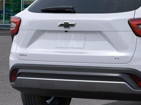 New 2026 Chevrolet Trax LT FWD image 14