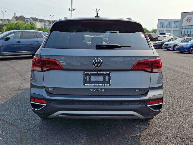 Certified 2022 Volkswagen Taos SEL AWD/4WD image 7