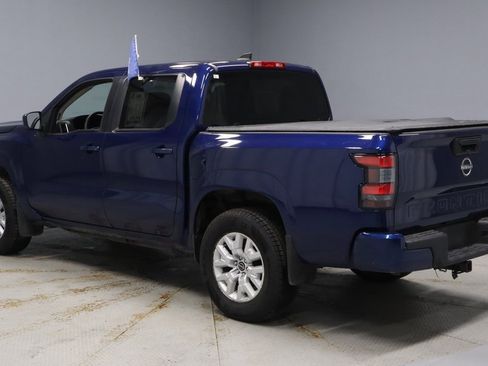 Used 2022 Nissan Frontier SV image 8