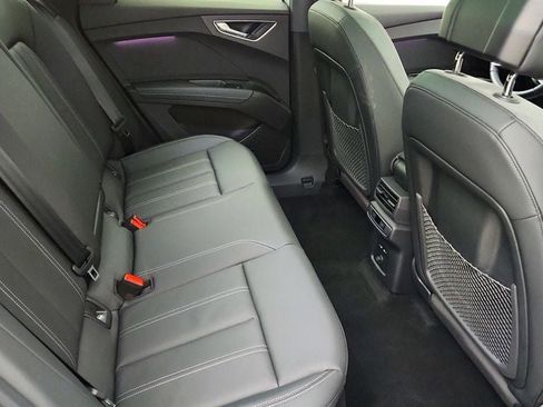 Used 2024 Audi Q4 e-tron Premium Plus w/ Premium Plus image 24