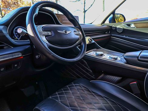 Used 2023 Genesis GV80 3.5T image 7