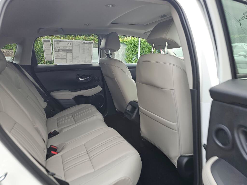 New 2027 Honda HR-V EX-L image 14
