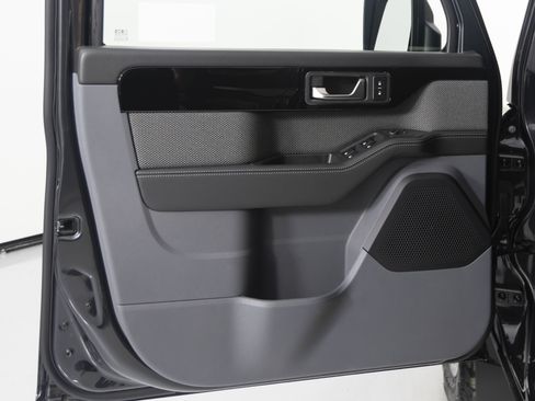 New 2025 INEOS Grenadier image 10