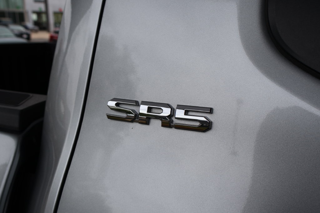 Certified 2025 Toyota Tacoma SR5 AWD/4WD image 63