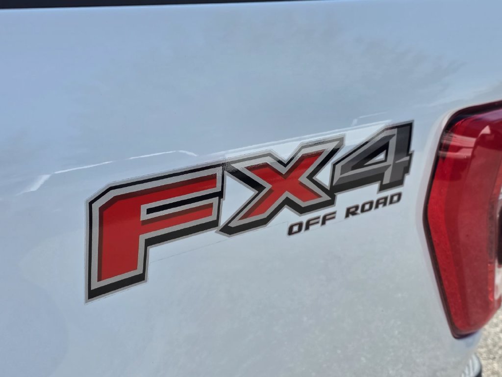 Used 2022 Ford F150 Lariat w/ Max Trailer Tow Package AWD/4WD image 31