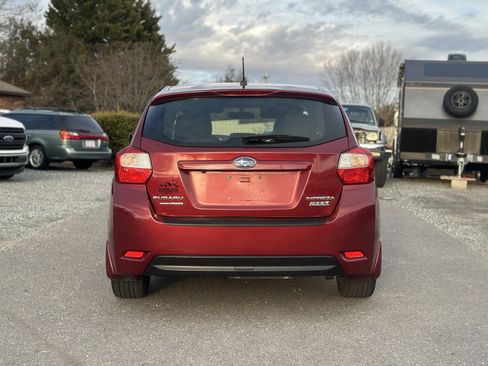 Used 2016 Subaru Impreza 2.0i Premium image 4