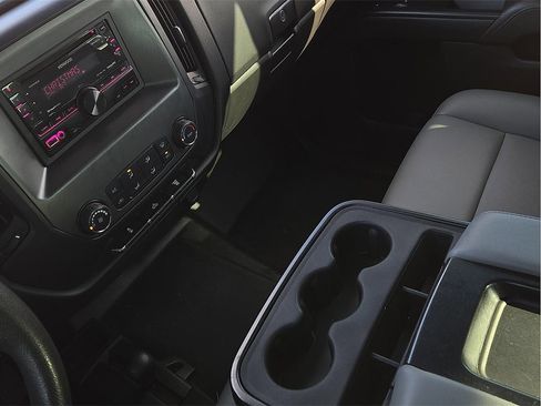 Used 2016 Chevrolet Silverado 3500 W/T image 20