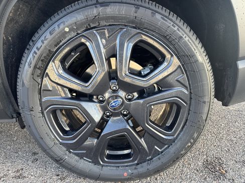 Used 2025 Subaru Ascent Bronze Edition w/ Popular Package #2 image 16