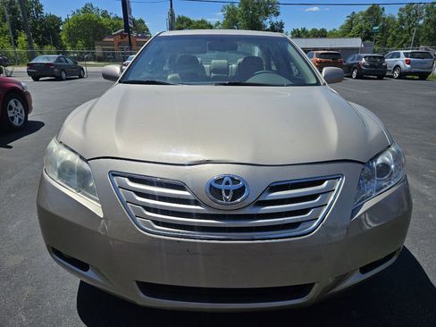 Used 2007 Toyota Camry LE FWD image 4