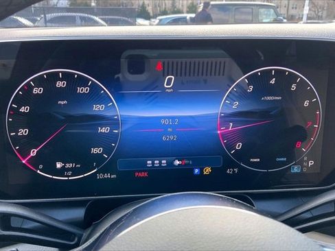 Used 2025 Mercedes-Benz GLC 300 GLC 300 image 22