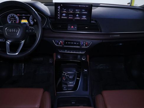 Used 2021 Audi Q5 e Prestige w/ Prestige Package image 20