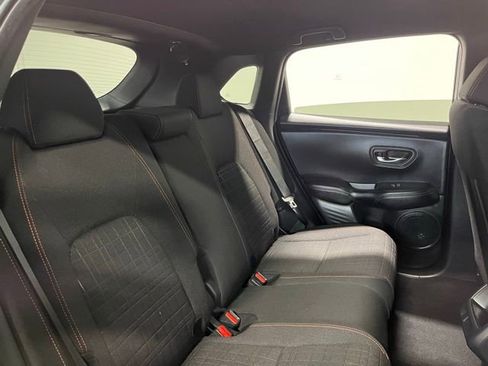 Used 2025 Honda HR-V Sport image 13