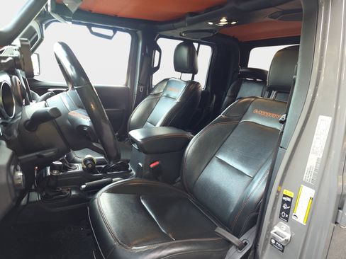 Used 2021 Jeep Gladiator Mojave AWD/4WD image 5