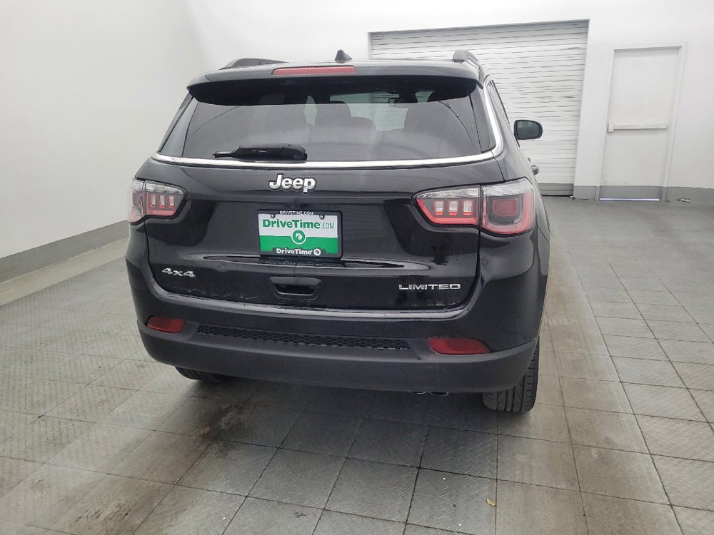 Used 2017 Jeep Compass Limited w/ Navigation Group AWD/4WD image 7