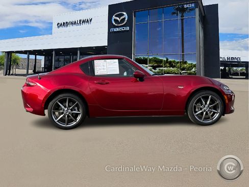 Used 2021 MAZDA MX-5 Miata RF Grand Touring image 10