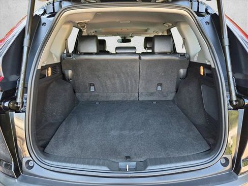 Used 2020 Honda CR-V Touring image 6