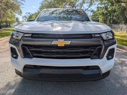 Used 2023 Chevrolet Colorado LT w/ LT Convenience Package image 2