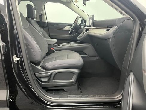 New 2026 Ford Explorer Active image 26