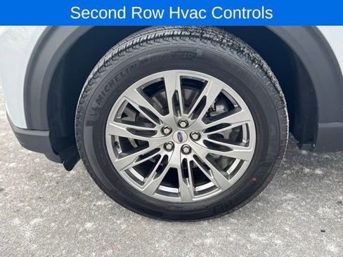 Used 2026 Ford Explorer Active w/ Active Comfort Package image 9