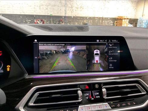 Used 2023 BMW X5 xDrive40i w/ Parking Assistance Package image 22