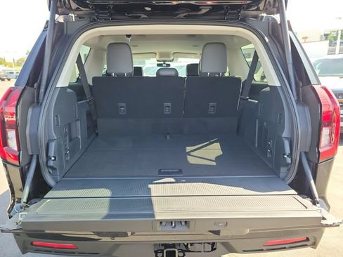 New 2027 Ford Expedition Max Active AWD/4WD image 7
