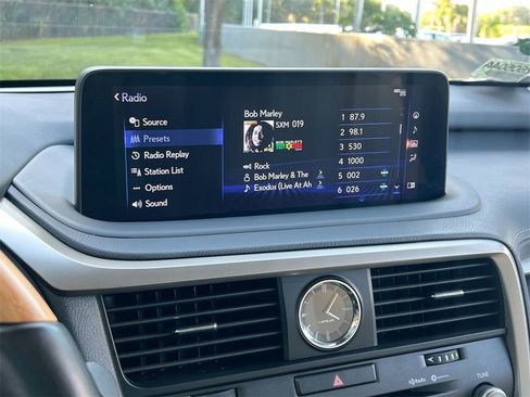 Certified 2022 Lexus RX 350L FWD w/ Premium Package image 15