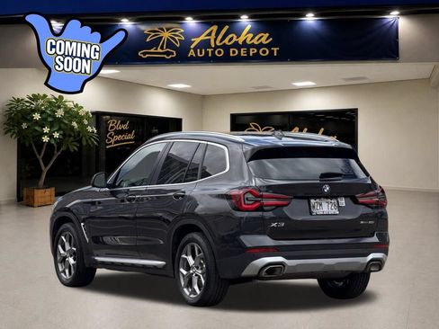Used 2024 BMW X3 sDrive30i w/ Convenience Package RWD image 3