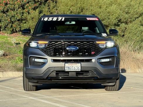 Used 2024 Ford Explorer ST w/ Equipment Group 401A image 4