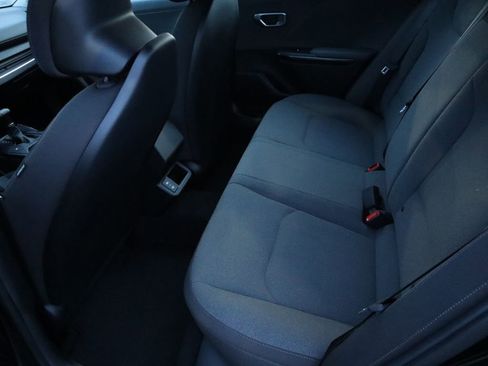 New 2025 Kia K4 LXS image 13