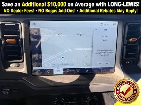 Used 2024 Ford Bronco Badlands image 26