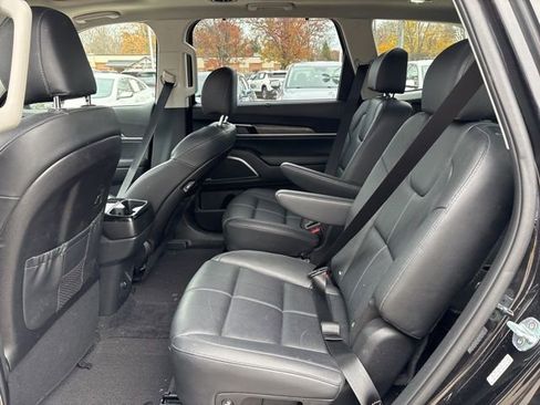 Certified 2021 Kia Telluride SX w/ Towing Package image 17