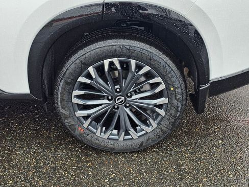 New 2026 Nissan Rogue Platinum AWD/4WD image 9