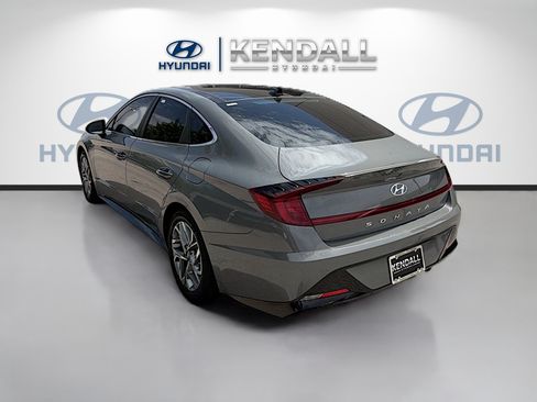 Used 2023 Hyundai Sonata SEL w/ Convenience Package FWD image 4