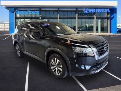 Used 2024 Nissan Pathfinder SL