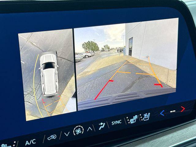 New 2026 Chevrolet Tahoe High Country AWD/4WD image 24