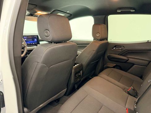 Used 2024 Chevrolet Colorado LT w/ LT Convenience Package II image 19