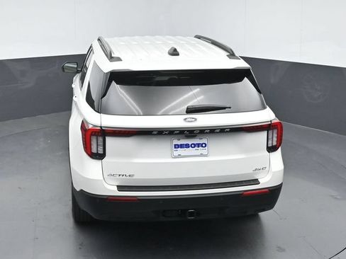 Certified 2025 Ford Explorer Active AWD/4WD image 44