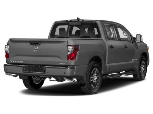 Used 2023 Nissan Titan SV w/ SV Convenience Package image 2