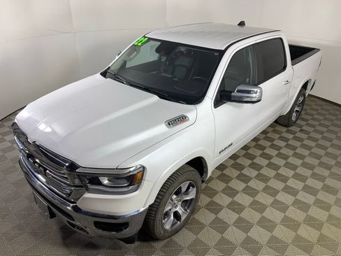 Used 2022 RAM 1500 Laramie AWD/4WD image 17