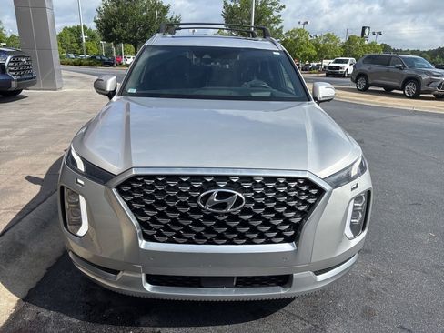 Used 2021 Hyundai Palisade Calligraphy FWD image 2