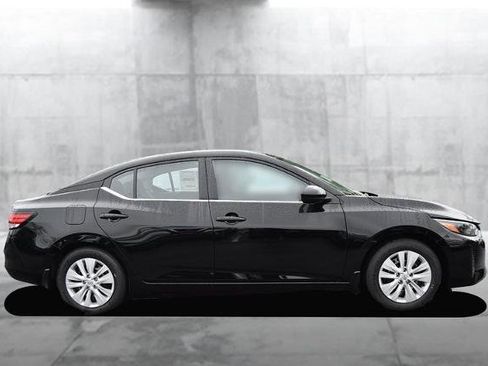 New 2025 Nissan Sentra S image 5