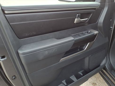 Used 2026 Toyota Tundra SR5 w/ SR5 Premium Package AWD/4WD image 6